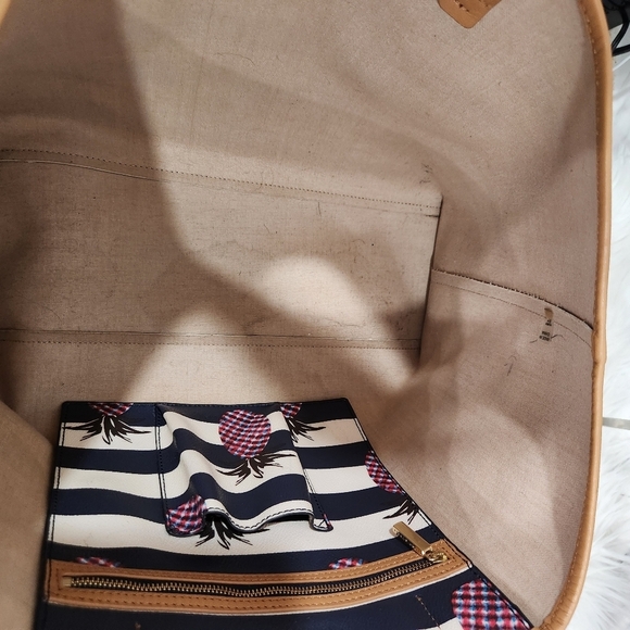 🔹️ Tory Burch 🔹️kerrington pinepple large tote bag with COA✨️💙 - Picture 7 of 14